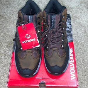 WOLVERINE LUTON HIKING BOOTS SIZE 9.5 NEW WITH TAGS